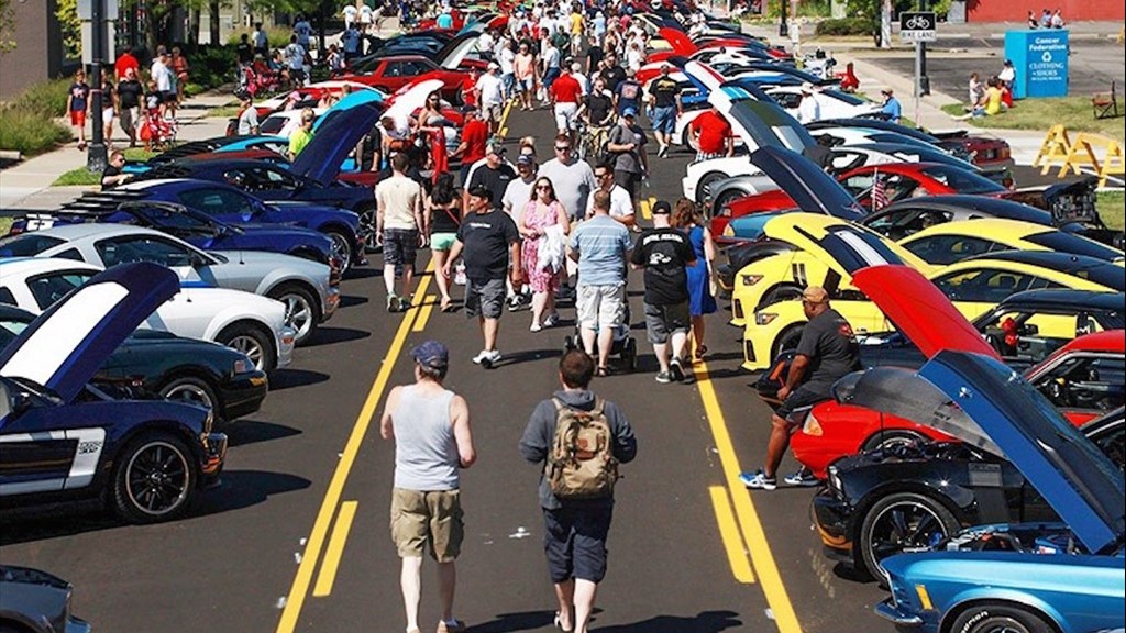 AMSOIL на Woodward Dream Cruise